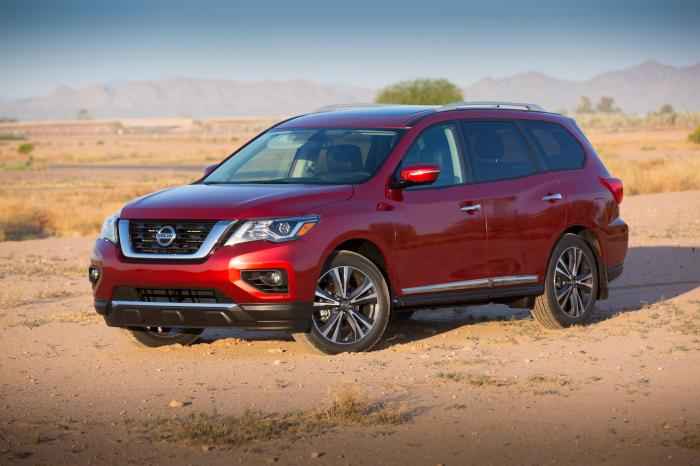 2017 nissan pathfinder price when brand new car